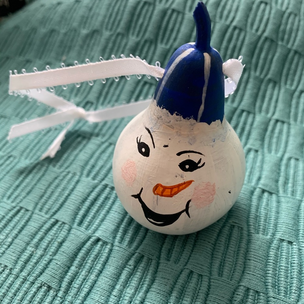 Hand Painted Snowman Face Ornament Winter Hanging Gourd or Gift Topper - Picture 3 of 3